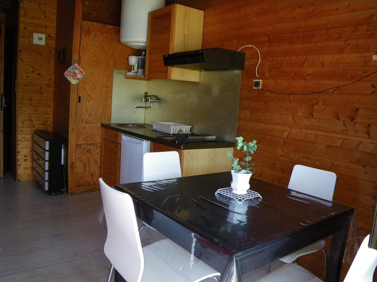 Camping Les Auches Ансел Екстериор снимка